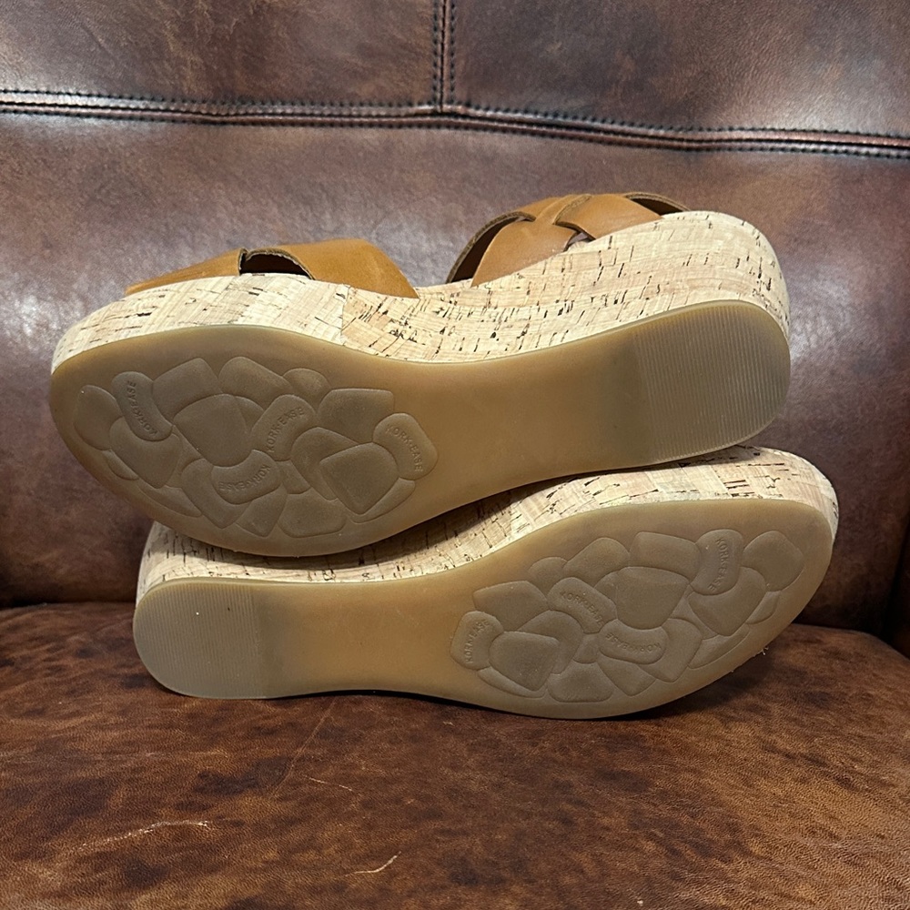 Kork-Ease Brown Wedge Sandals - Picture 12 of 12
